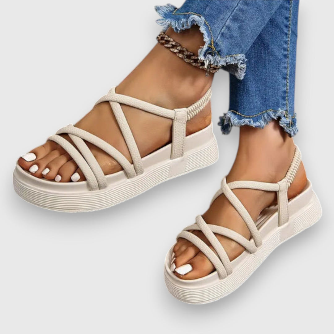 Charlotte orthopedic sandals Céline de Montréal