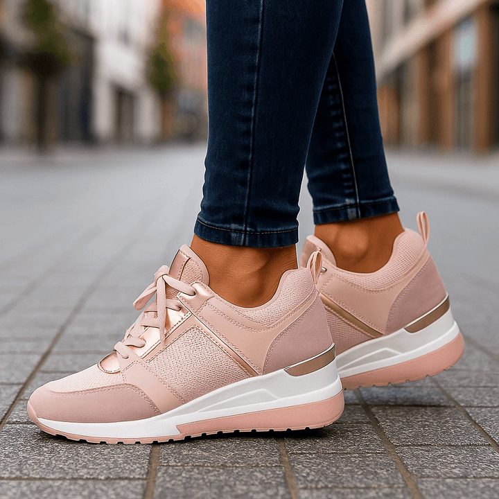 Megan Sneakers — Céline de Montréal — view 3