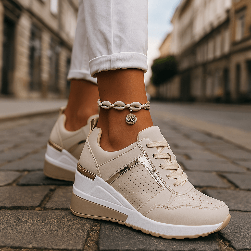 Megan Sneakers — Céline de Montréal