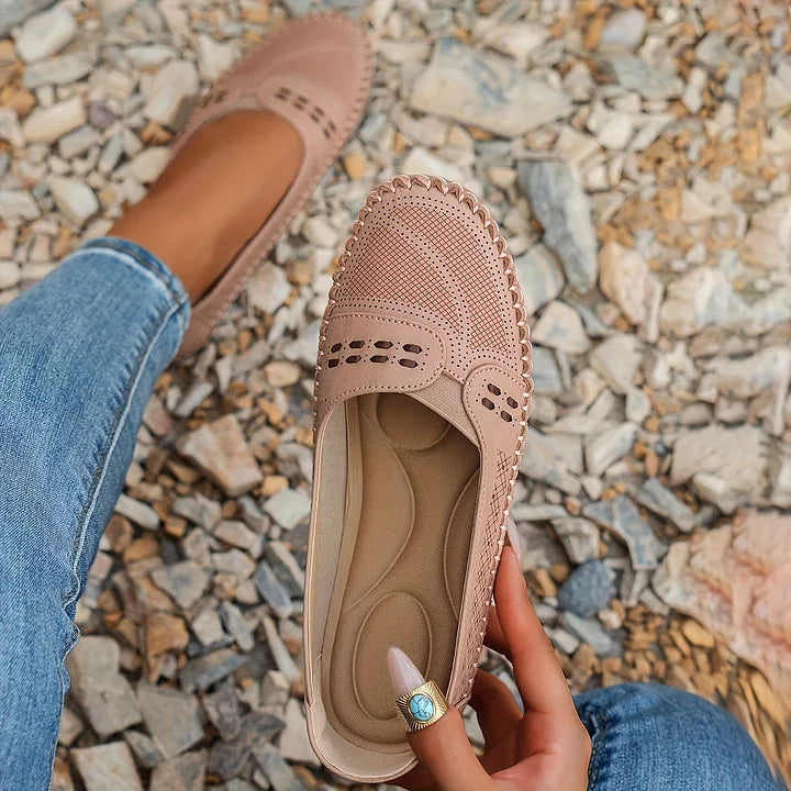 Desert Orthopedic Shoes — Céline de Montréal — view 4
