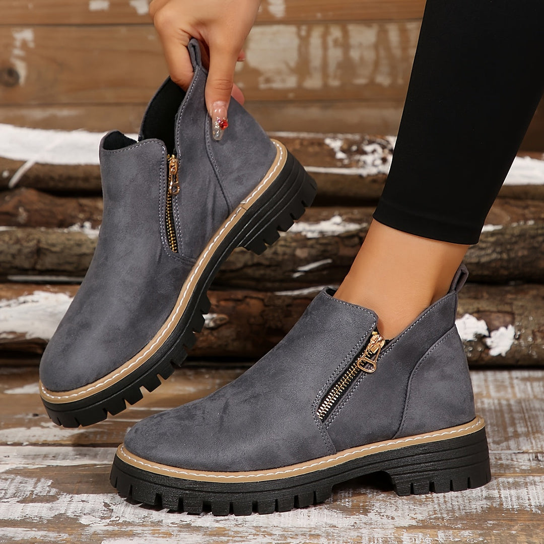 Raely Orthopedic Boots — Céline de Montréal — view 11
