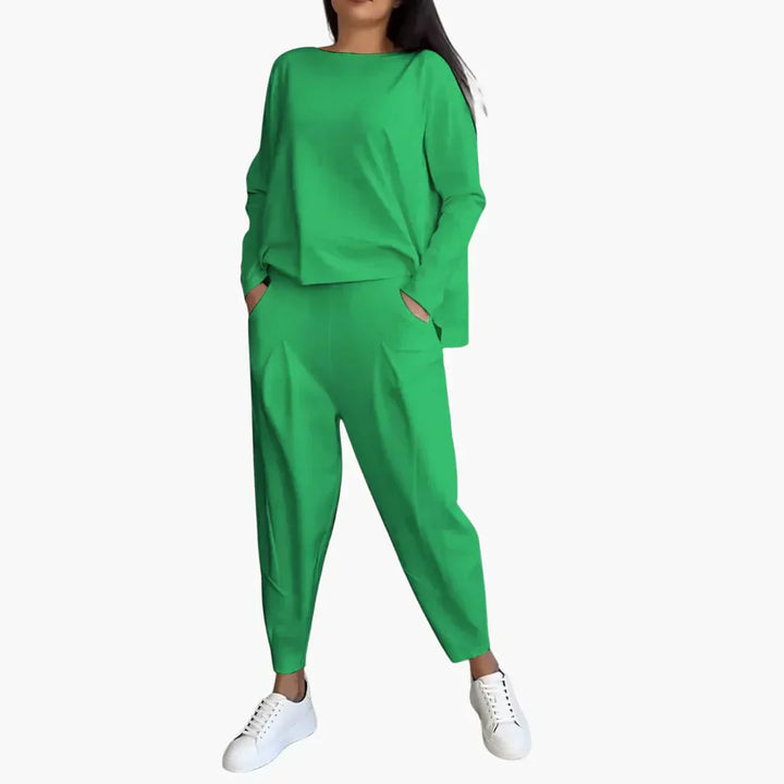 LuxeLounge Sweaters — Céline de Montréal — view 7