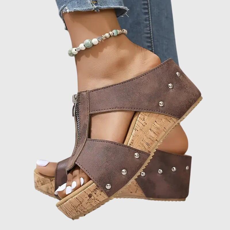 Florentine orthopedic sandals Céline de Montréal