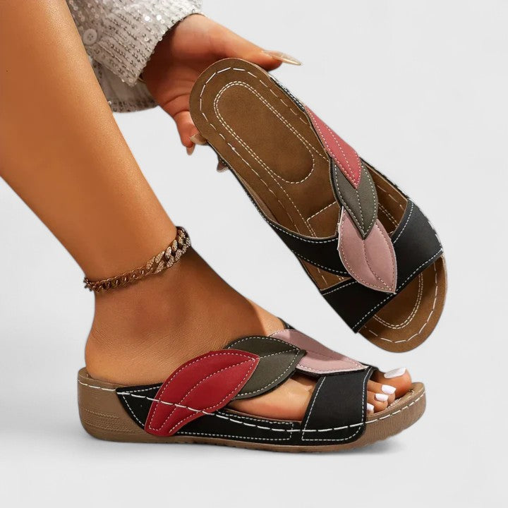 Virginie orthopedic sandals Céline de Montréal