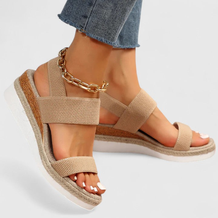 Violette orthopedic sandals Céline de Montréal