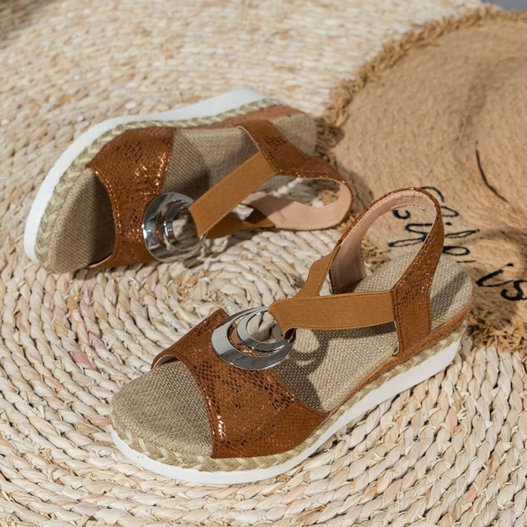 Margaux orthopedic sandals Céline de Montréal