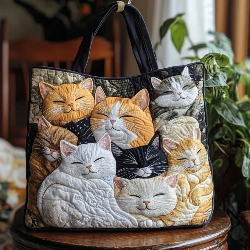 Sleeping Kittens Handmade Bags — Céline de Montréal