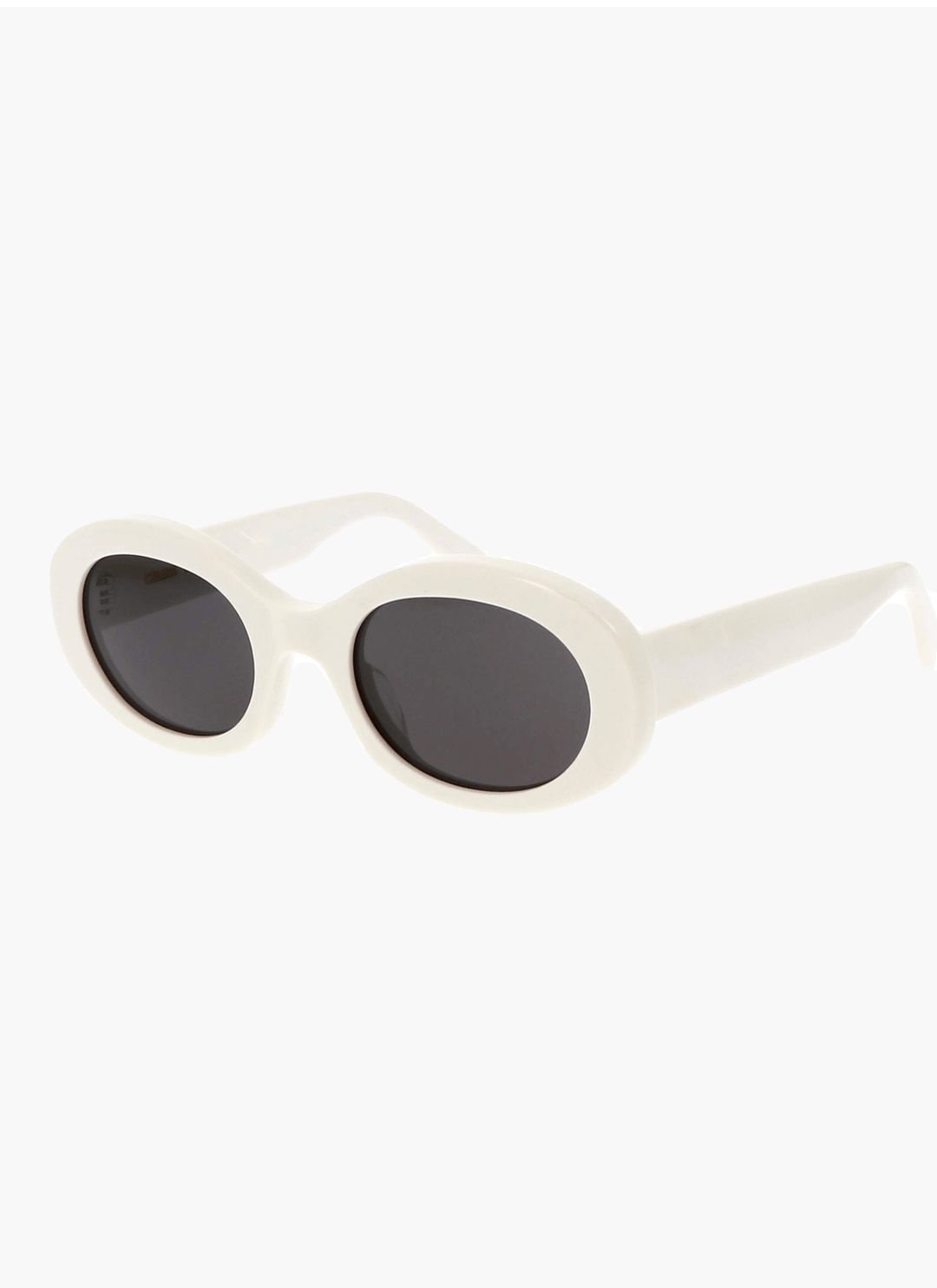 Averi Sunglasses — Céline de Montréal — view 4
