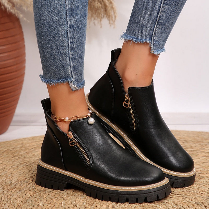 Kryeli Orthopedic Boots — Céline de Montréal — view 3