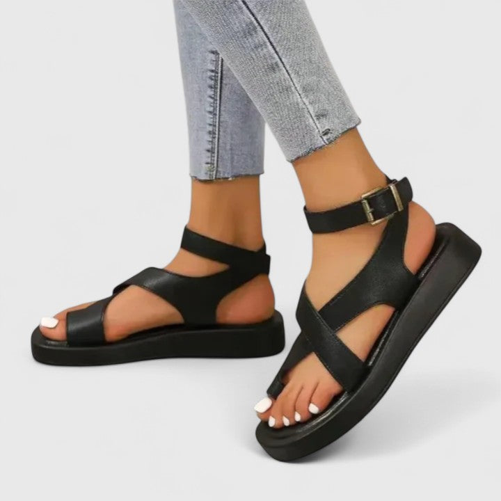 Camille orthopedic sandals Céline de Montréal