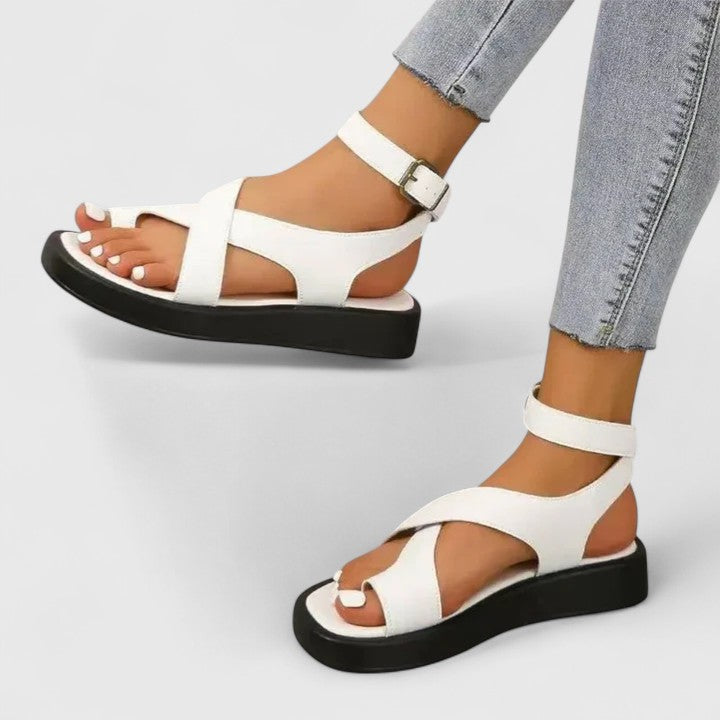 Camille orthopedic sandals Céline de Montréal
