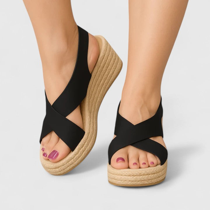 Geneviève orthopedic sandals Céline de Montréal