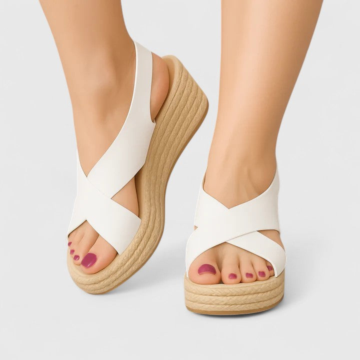 Geneviève orthopedic sandals Céline de Montréal