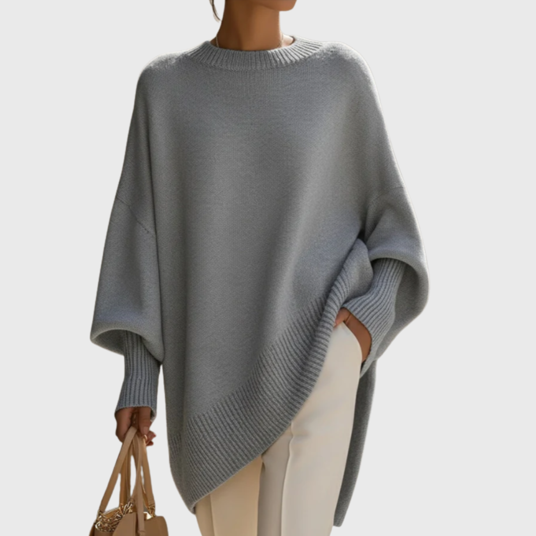 Livia I oversized poncho-sweater Sweaters Sweaters — Céline de Montréal — view 5