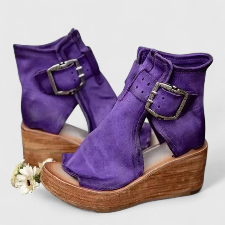 Carmina Orthopedic Boots — Céline de Montréal — view 4