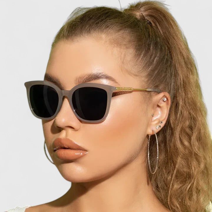 Savanuhh Sunglasses — Céline de Montréal — view 3