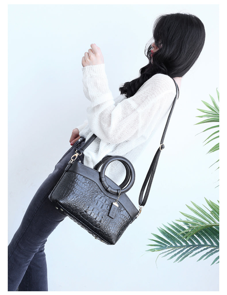Oriana Handbags — Céline de Montréal — view 20