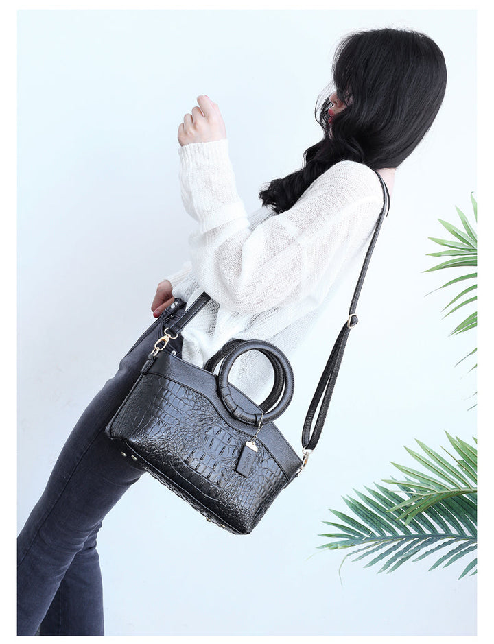 Oriana Handbags — Céline de Montréal — view 20