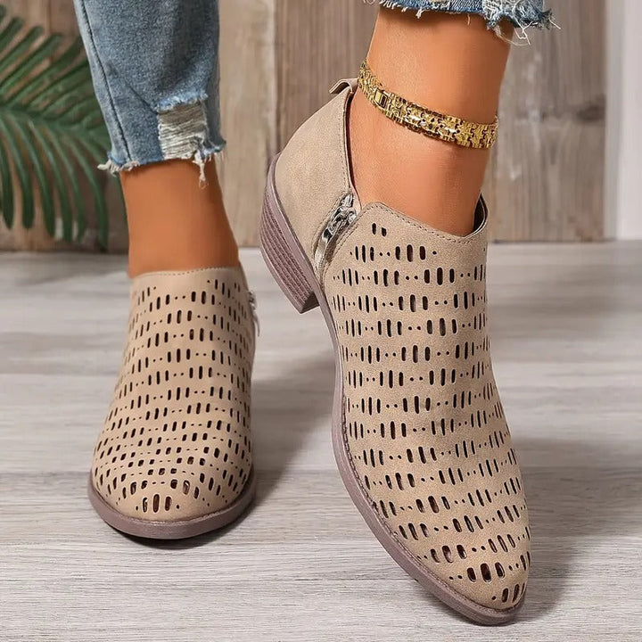 Nat Orthopedic Boots — Céline de Montréal