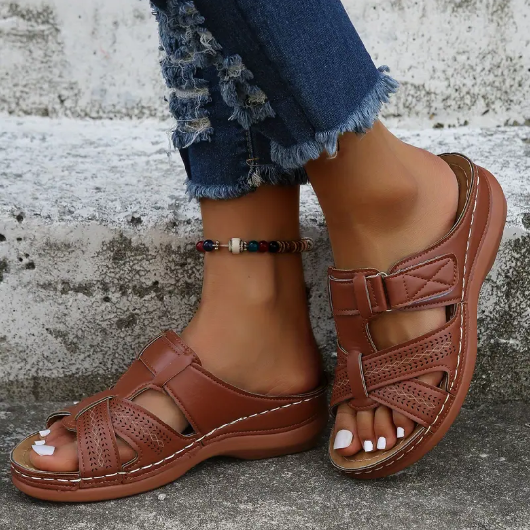 Vivian Orthopedic Sandals — Céline de Montréal — view 18