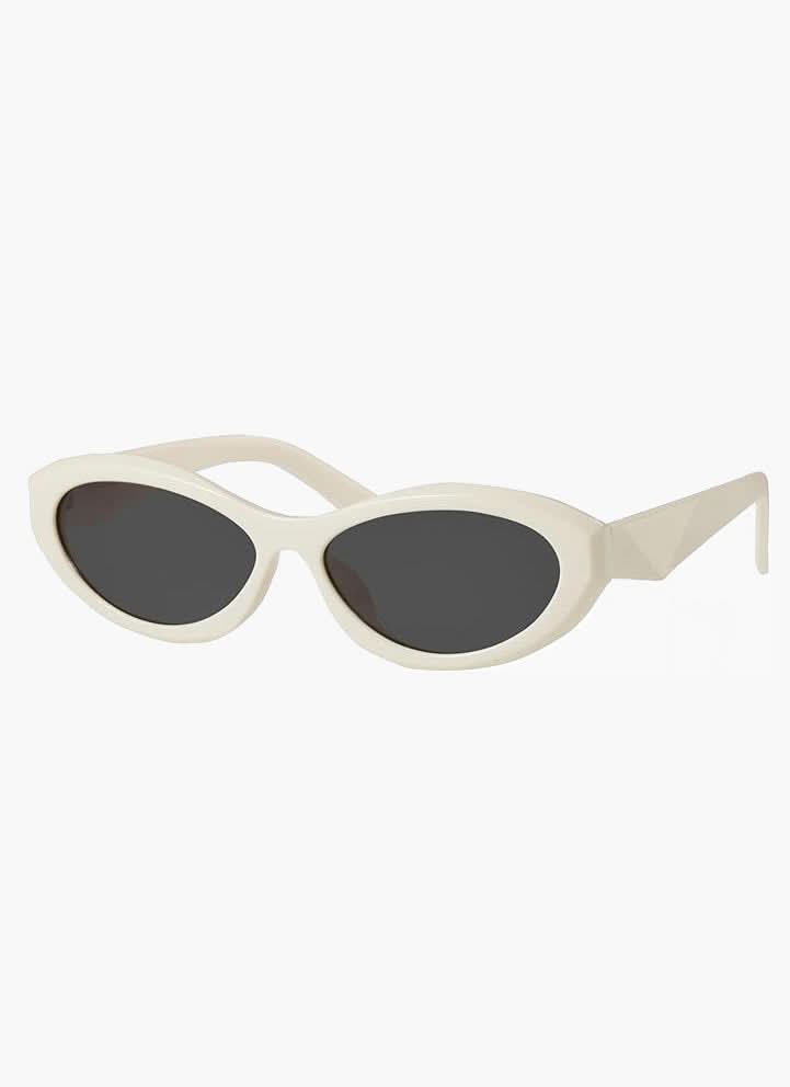 Ryelle Sunglasses — Céline de Montréal — view 2