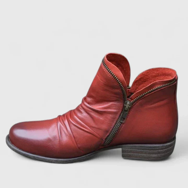 Myzareyah Orthopedic Boots — Céline de Montréal — view 4