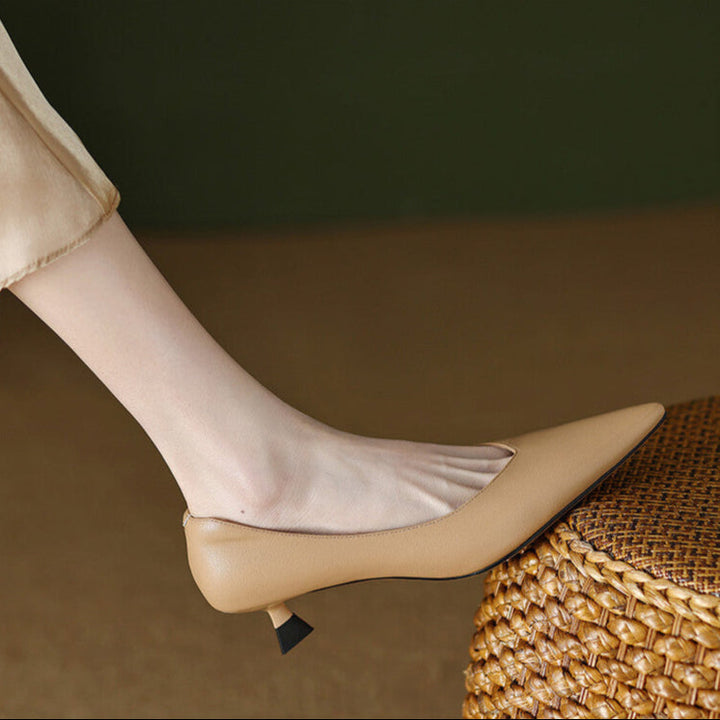 Gerda Elegant Pumps Pumps — Céline de Montréal — view 2