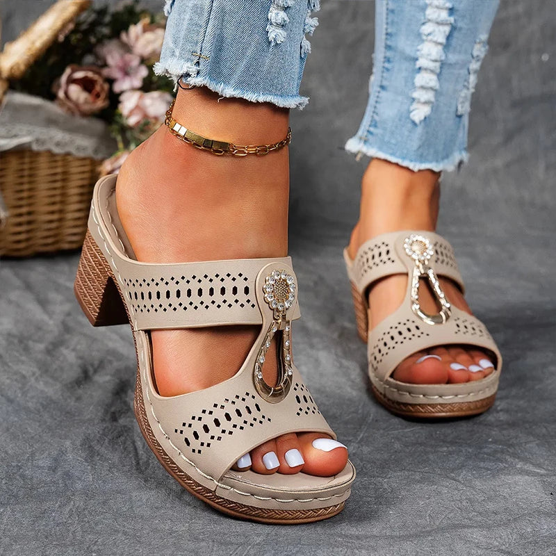 Abby Orthopedic Sandals — Céline de Montréal — view 5