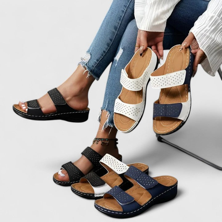 Véronique orthopedic sandals Céline de Montréal