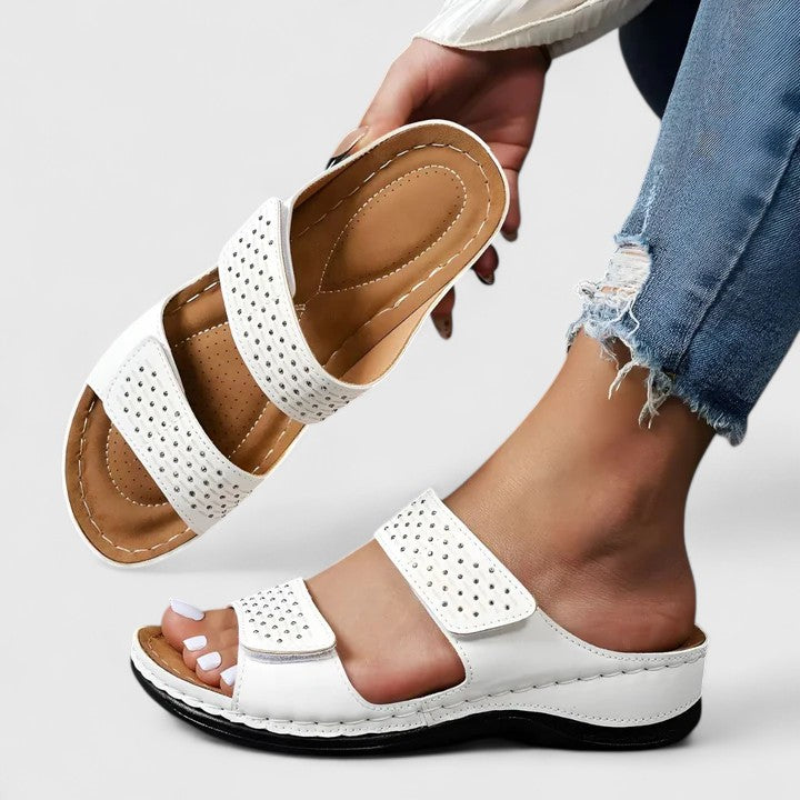 Véronique orthopedic sandals Céline de Montréal