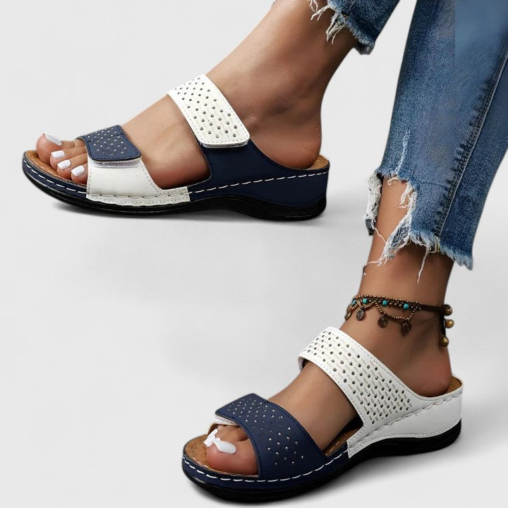 Véronique orthopedic sandals Céline de Montréal