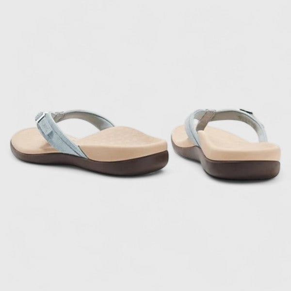 Léa orthopedic sandals Céline de Montréal