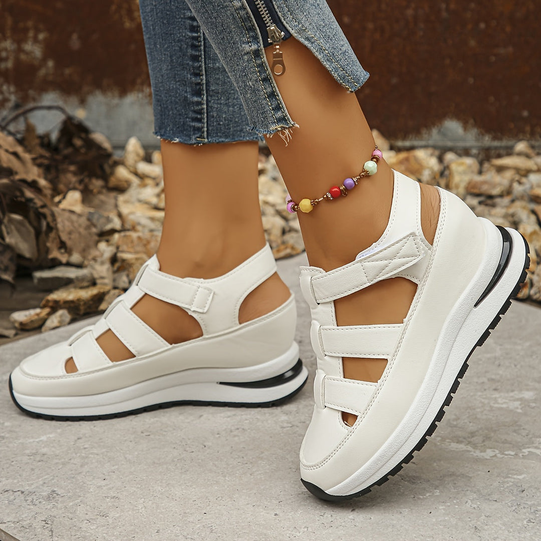Armelle orthopedic sandals Céline de Montréal