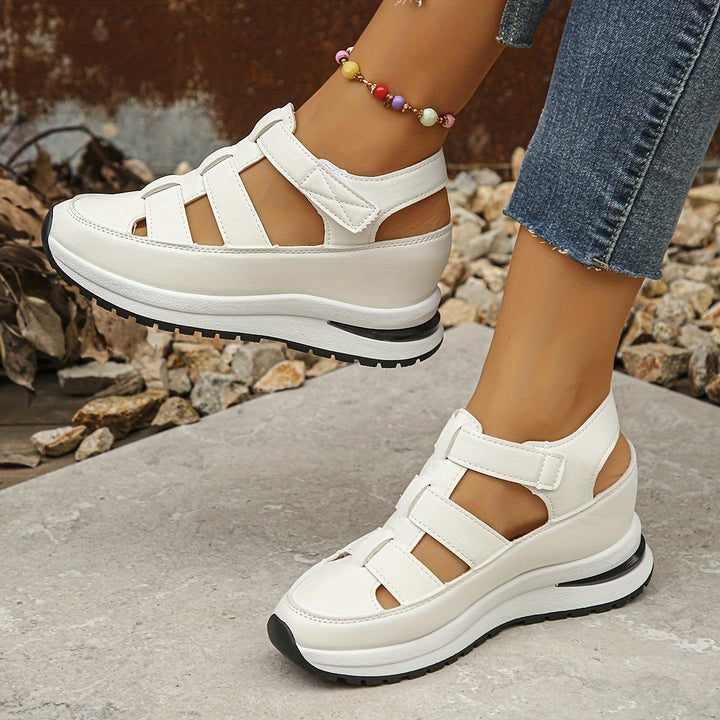 Armelle orthopedic sandals Céline de Montréal