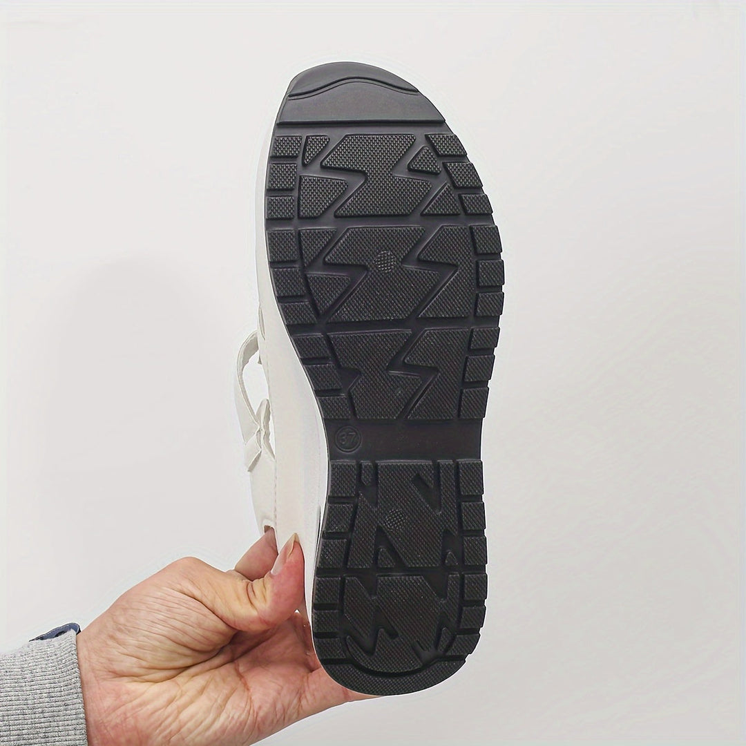 Armelle orthopedic sandals Céline de Montréal