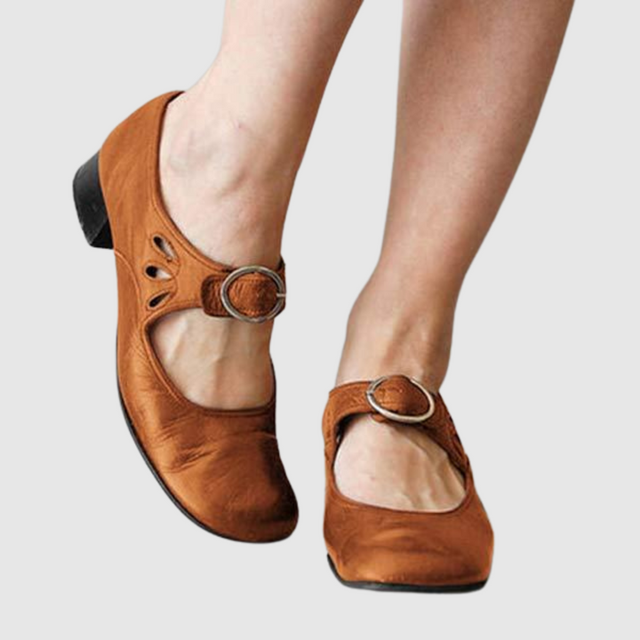 Daisy Shoes — Céline de Montréal — view 3