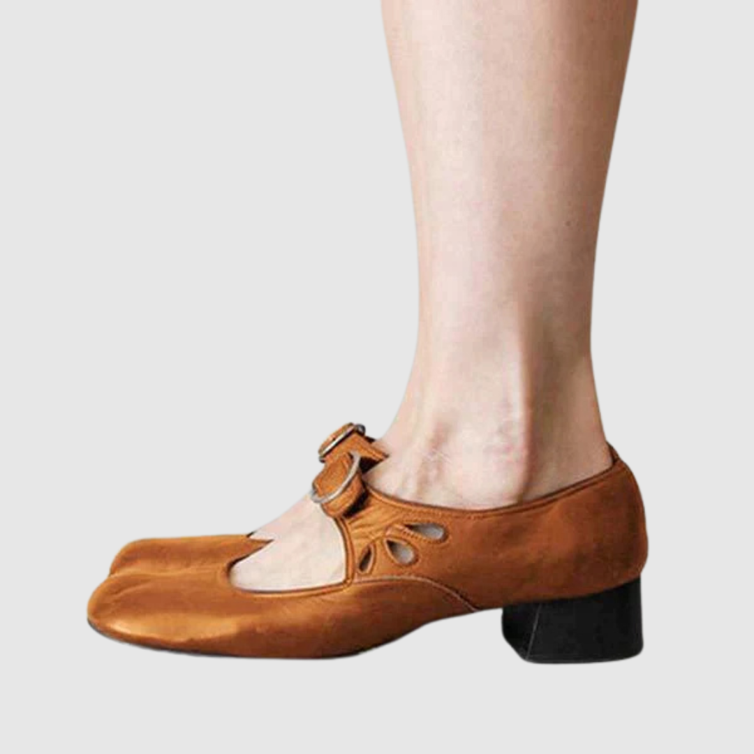 Daisy Shoes — Céline de Montréal — view 9