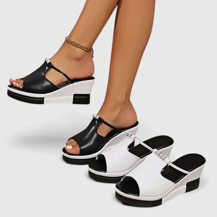 Florine orthopedic sandals Céline de Montréal