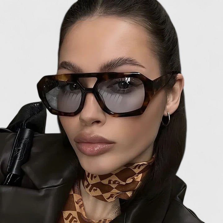 Zhaylinn Sunglasses — Céline de Montréal
