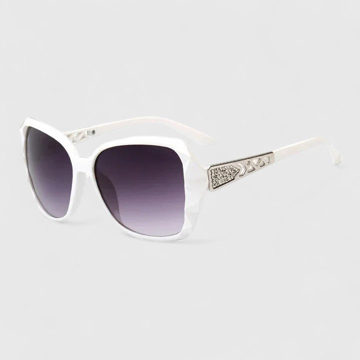 Avalynne Sunglasses — Céline de Montréal — view 11