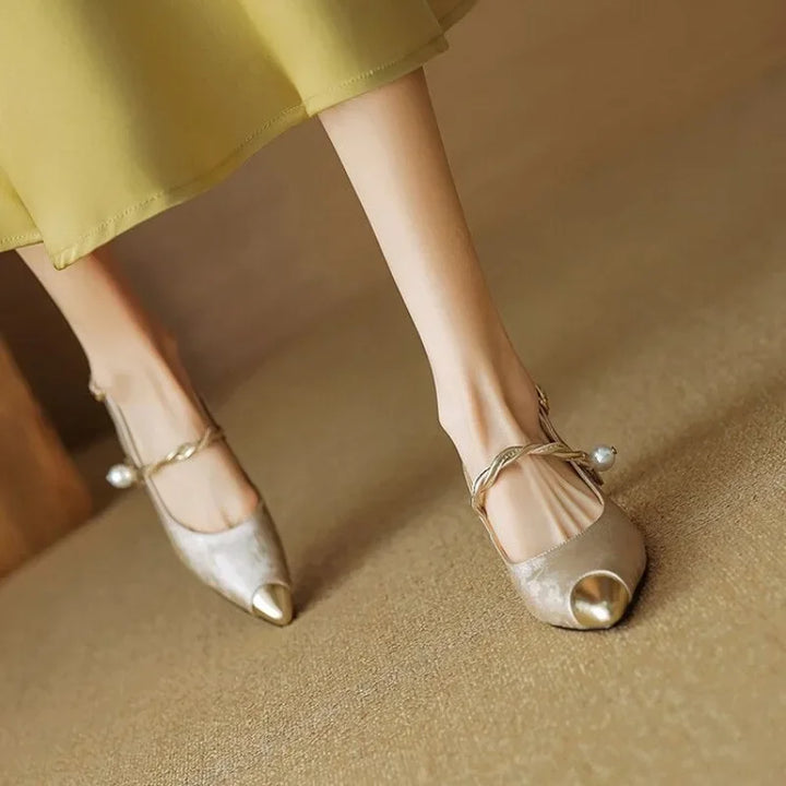 Molette Elegant Pumps Pumps — Céline de Montréal — view 4