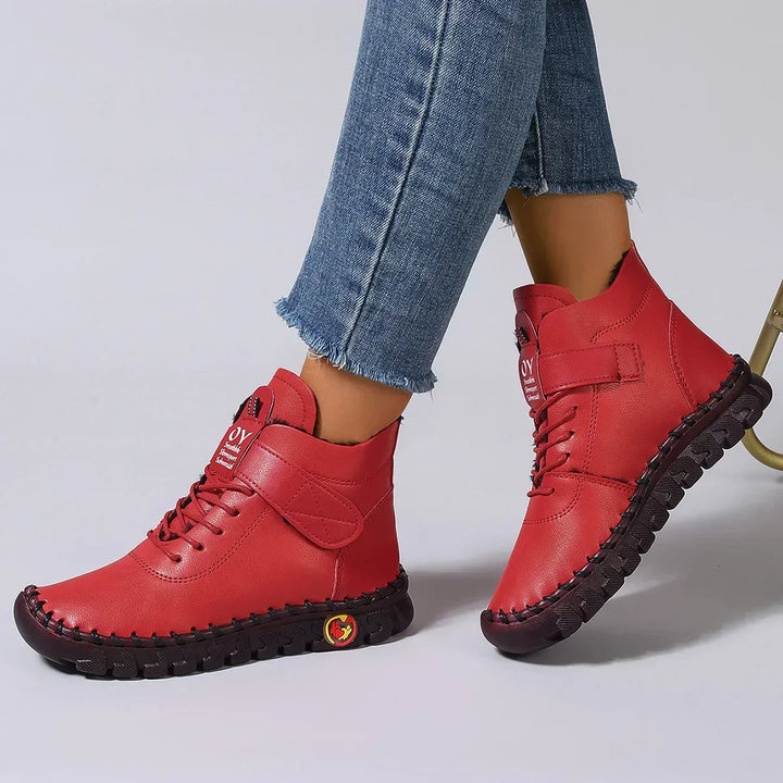 Vexia Orthopedic Boots — Céline de Montréal — view 5
