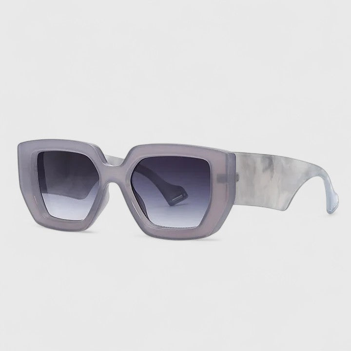 Jossalyn Sunglasses — Céline de Montréal — view 4
