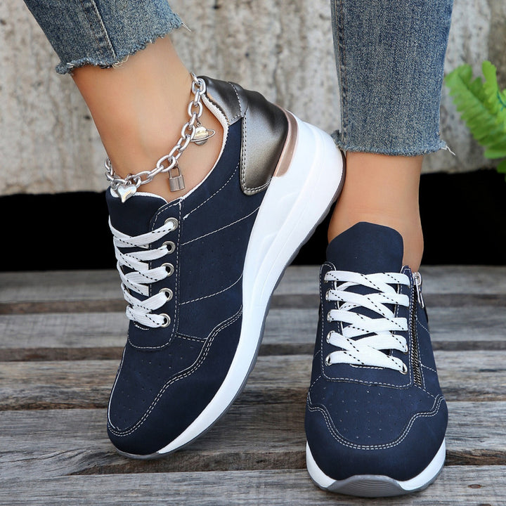 Ivy Sneakers — Céline de Montréal