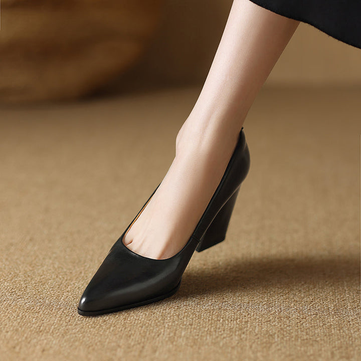 Verona Elegant Pumps Pumps — Céline de Montréal — view 12