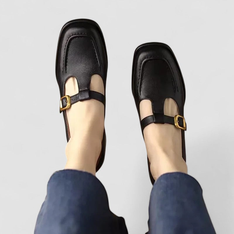 Kyrahnae Mary Janes — Céline de Montréal — view 2