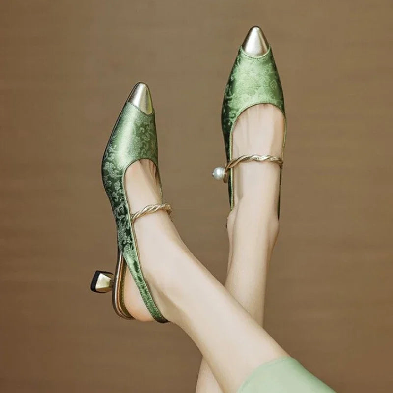 Molette Elegant Pumps Pumps — Céline de Montréal — view 2
