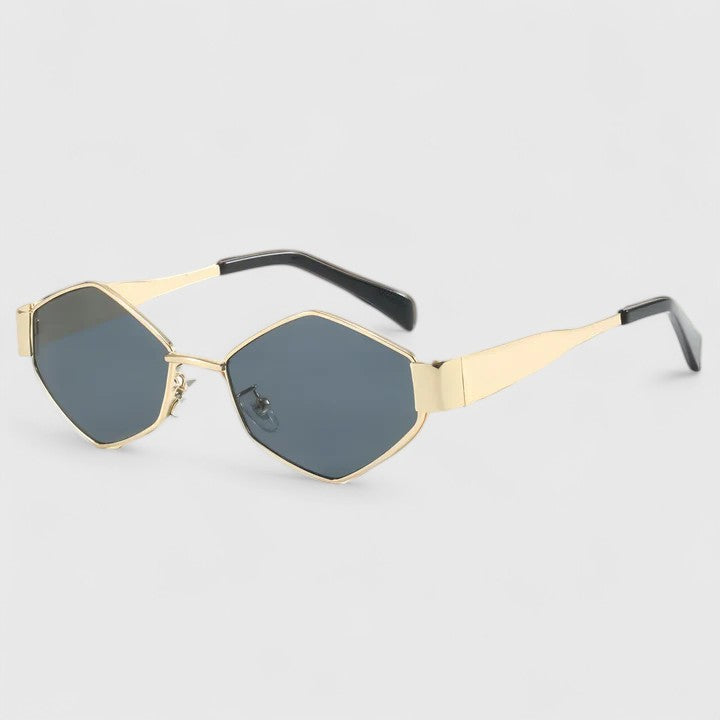 Makynna Sunglasses — Céline de Montréal — view 2