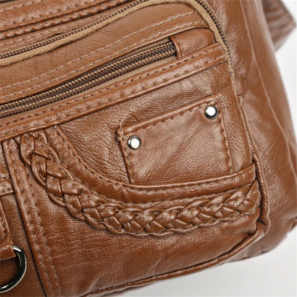 Lilith Crossbody Bags — Céline de Montréal — view 15