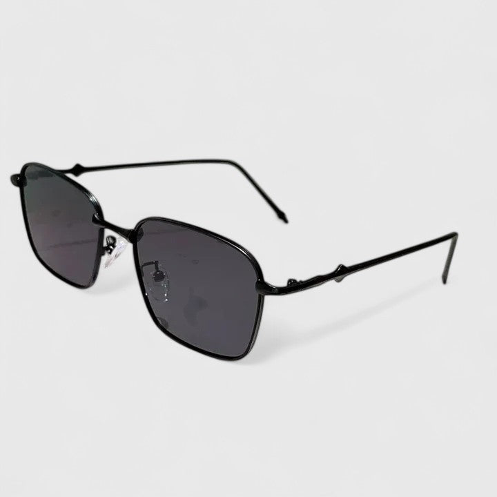Raygynn Sunglasses — Céline de Montréal — view 5